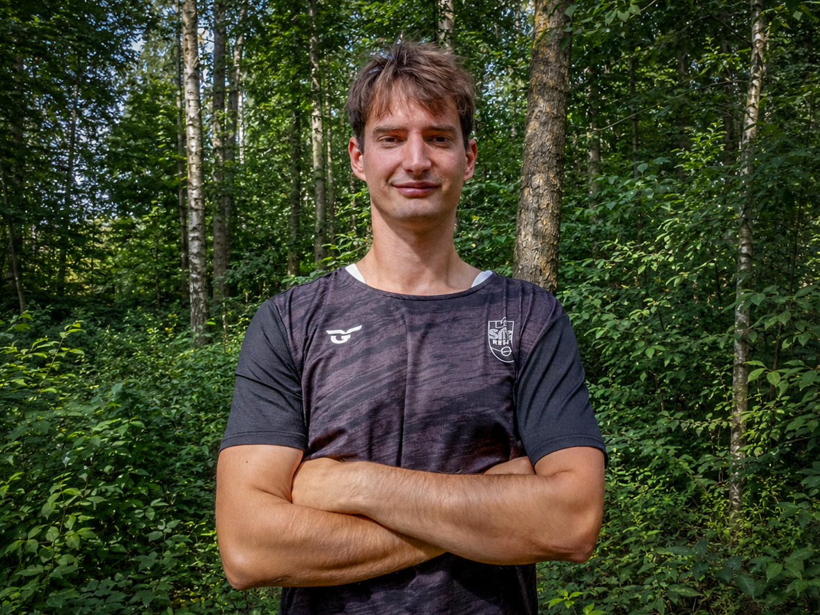 Adam Dyzert